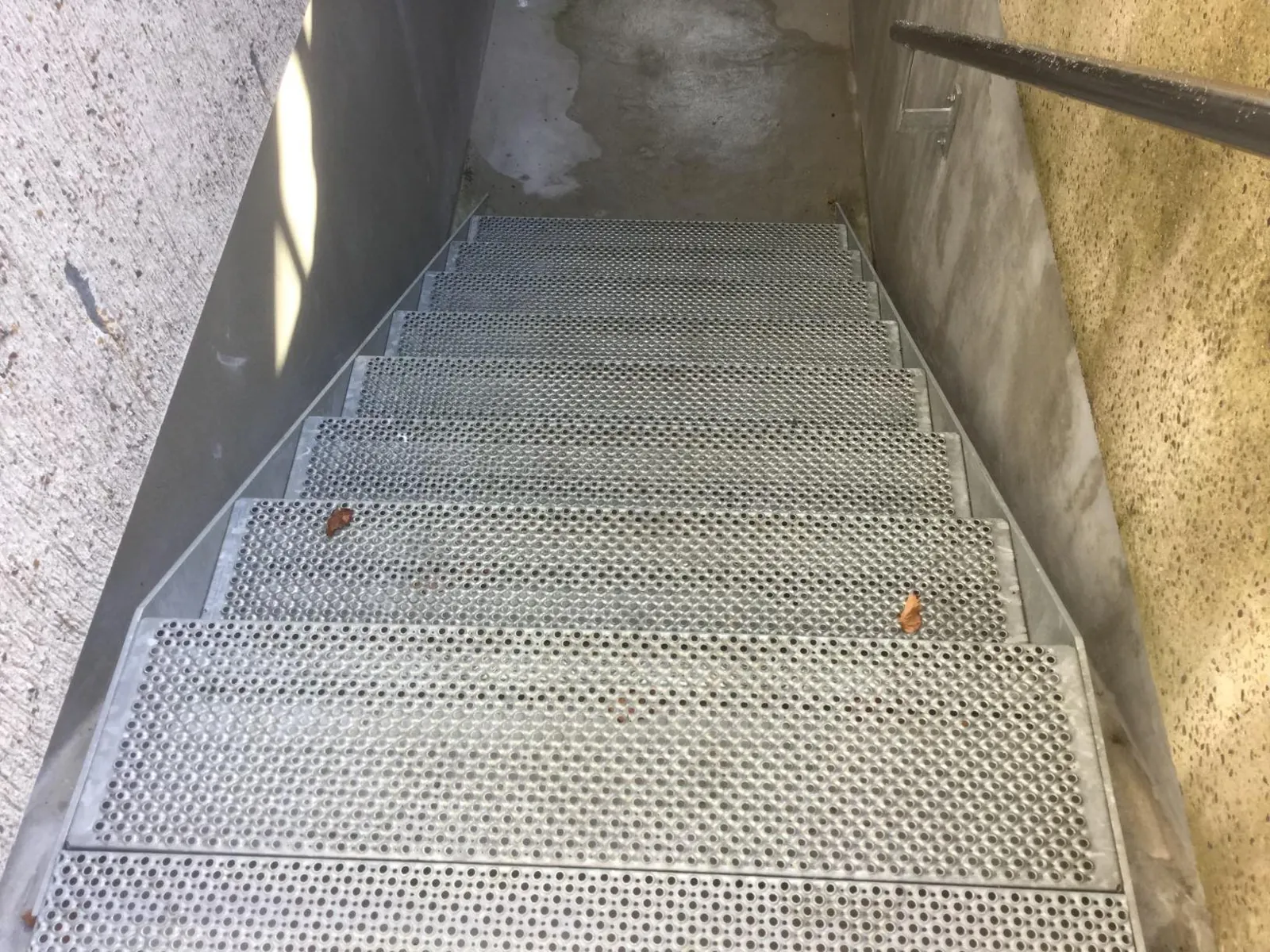 Ståltrappe i mål
